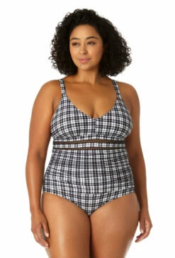 Anne Cole Plus - Women's Trim Triangle One Piece Swimsuit