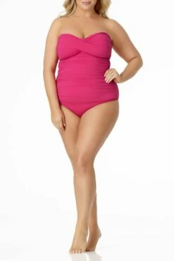 Anne Cole Plus - Twist Front Bandeaukini Swim Top 26 Anne Cole Plus - Twist Front Bandeaukini Swim Top -SWIMSUITS DIRECT Sales AnneCole Resort Plus Twist Front Bandeaukini Swim Top 960 21PT25001 BERY jpg